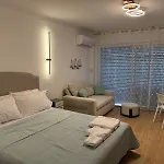 Casa Sud Superbe Vue Mer, Renove, Parking & Climatisation Menton