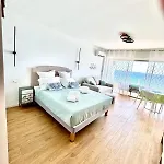 Casa Sud Superbe Vue Mer, Renove, Parking & Climatisation Apartment *
