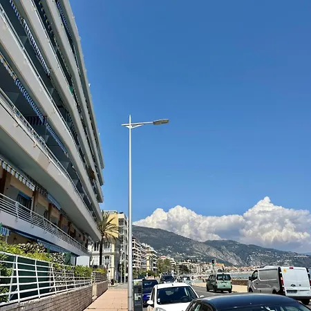 Casa Sud Front De Mer, Terrasse Plein Soleil, Vue Panoramique Et Parking Lejlighed Menton
