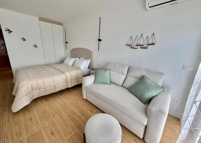 Casa Sud Front De Mer, Terrasse Plein Soleil, Vue Panoramique Et Parking *