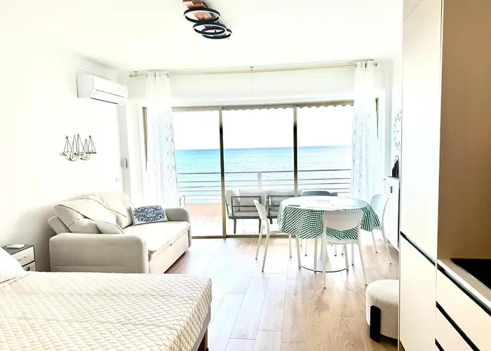 Casa Sud Front De Mer, Terrasse Plein Soleil, Vue Panoramique Et Parking 아파트 *