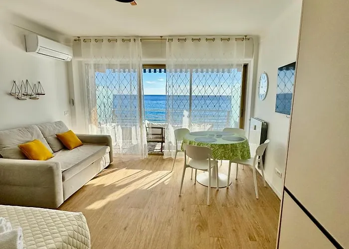 아파트 Casa Sud Front De Mer, Terrasse Plein Soleil, Vue Panoramique Et Parking 멍똥