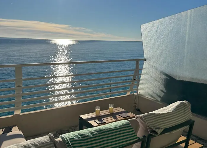 Lejlighed Casa Sud Front De Mer, Terrasse Plein Soleil, Vue Panoramique Et Parking Menton