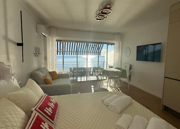 Casa Sud Front De Mer, Terrasse Plein Soleil, Vue Panoramique Et Parking 아파트