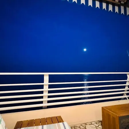 Casa Sud Vue Exceptionnelle Terrasse Parking Inclus Climatisation Apartmán Menton