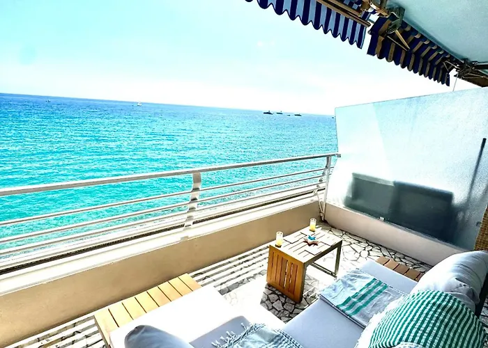 Casa Sud Front De Mer, Terrasse Plein Soleil, Vue Panoramique Et Parking Apartment